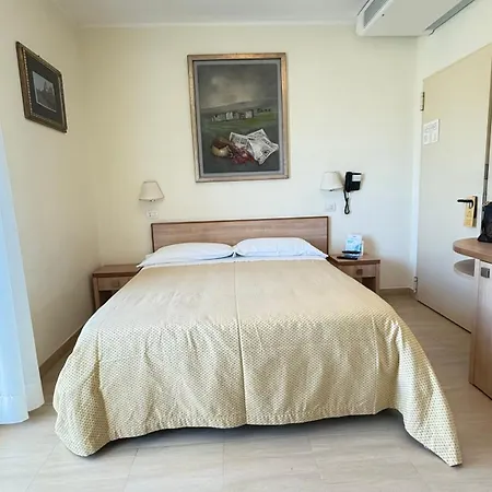 Hotel Ariella