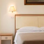 Hotel Ariella