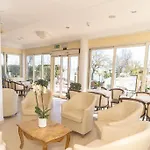 Hotel Ariella 2*