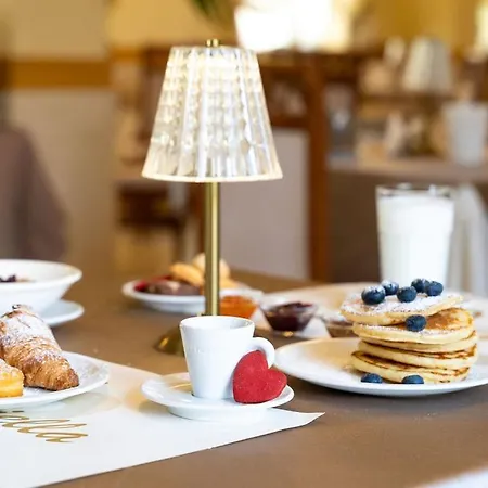 Hotel Ariella 2*